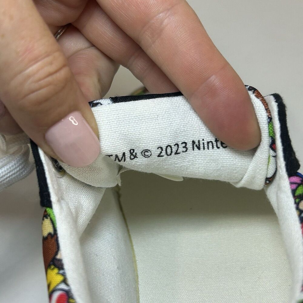 Nintendo Super Mario Graphic Canvas Lace-Up Sneaker Shoes Unisex Youth Size 3 - Picture 6 of 8